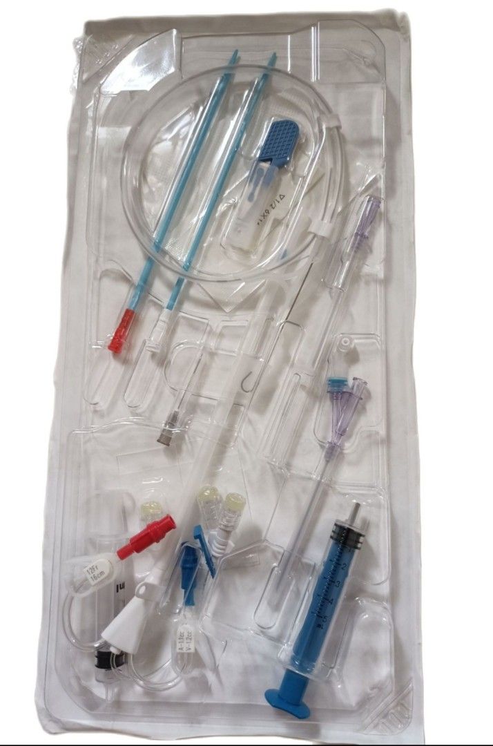 Hemodialysis Access Catheter Set 12Fr16 Triple Lumen on Carousell