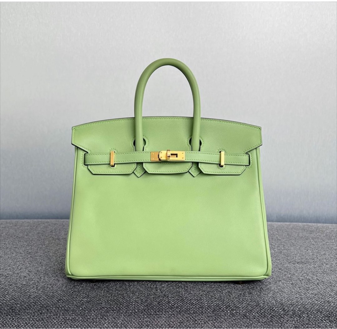 Hermes Birkin 25 Vert Criquet Swift in GHW, Luxury, Bags & Wallets on  Carousell