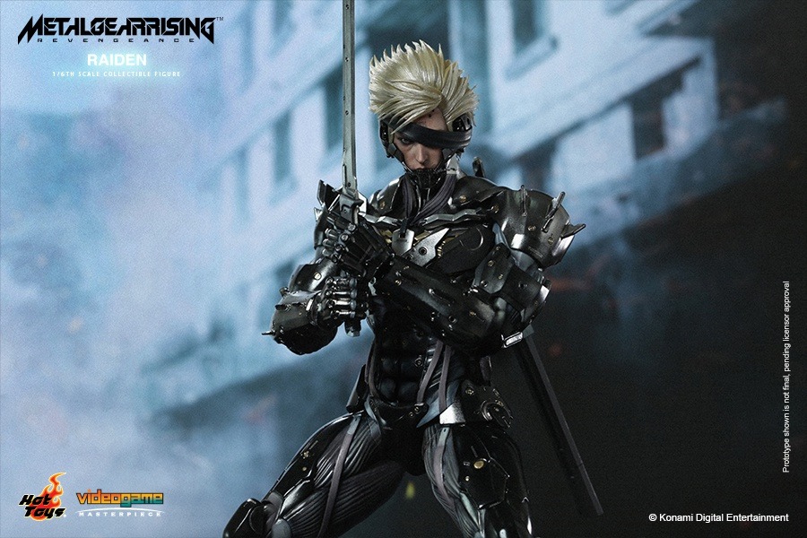 Hot Toys Metal Gear Rising: Revengeance - Raiden VGM17 ( Regular Edition)