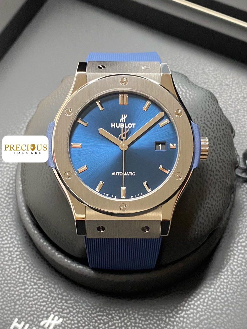 Hublot Classic Fusion 42mm 542.NX.7170.RX Luxury Watches on