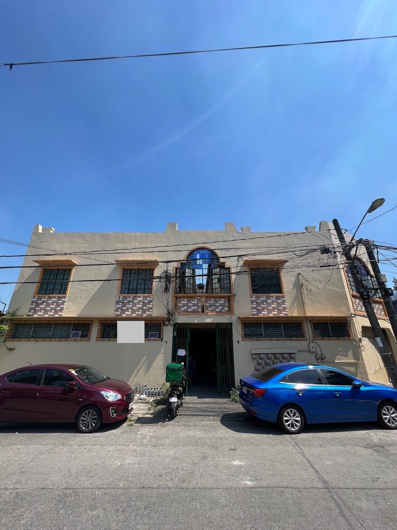 Generating 2 Storey 18 Rooms Apartment for Sale located at