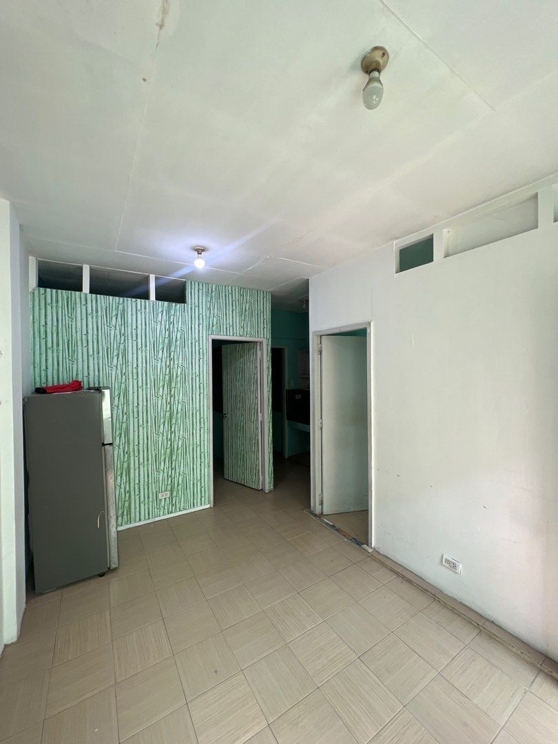 Generating 2 Storey 18 Rooms Apartment for Sale located at