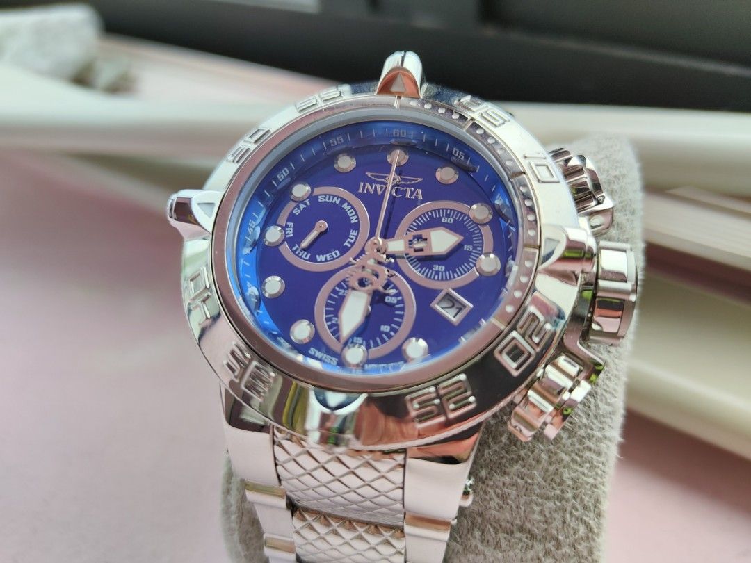 Invicta 32972 discount