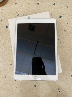 iPad Preloved