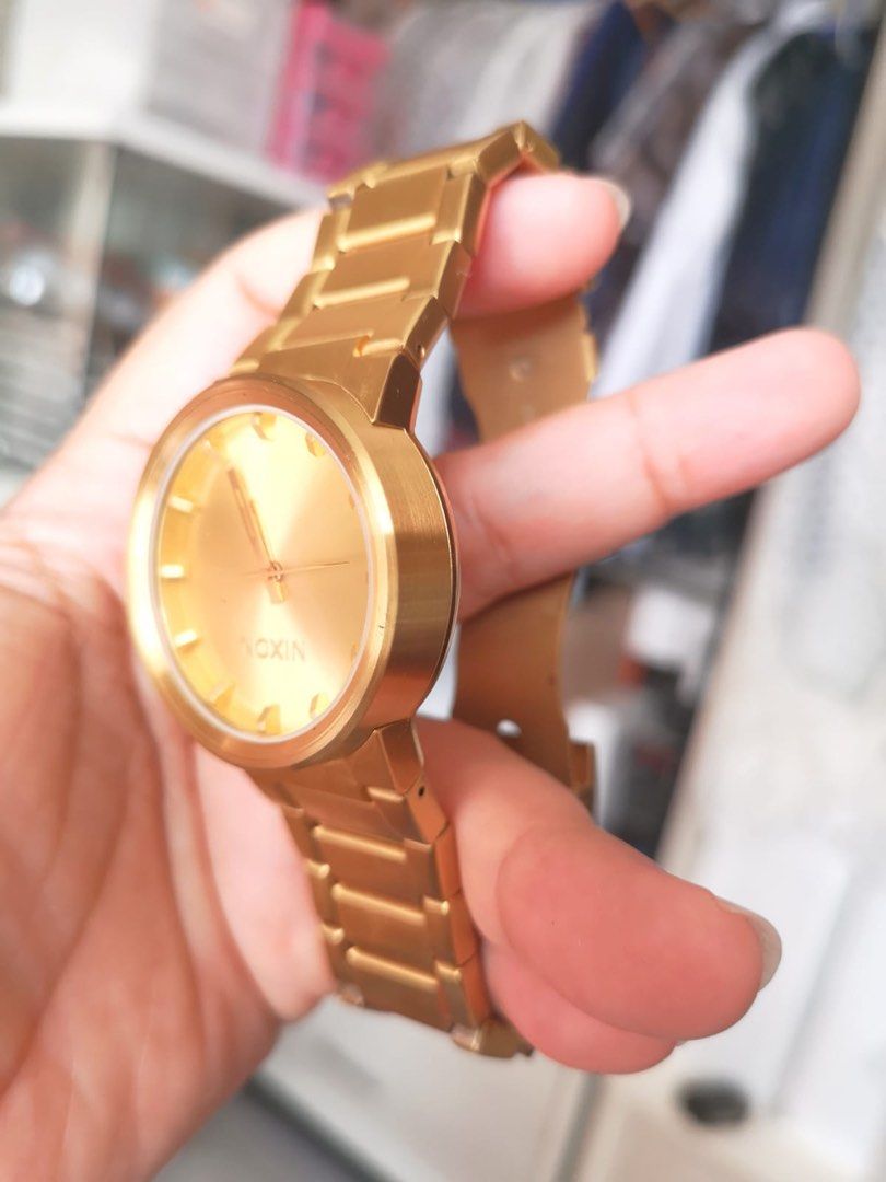 Jam nixon gold clearance