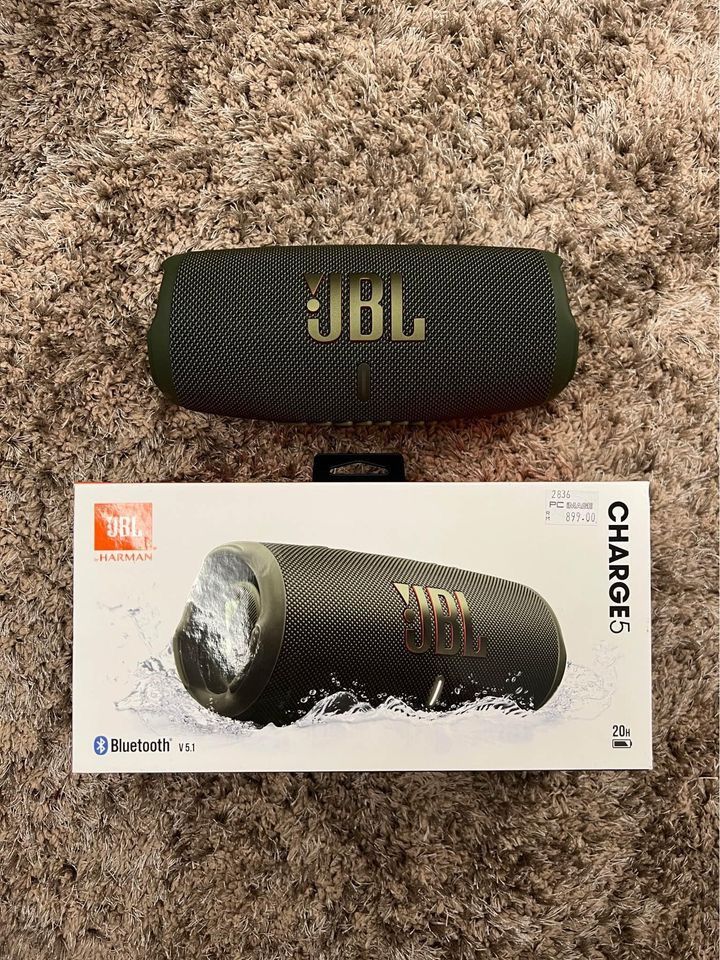 JBL Charge 5 Portable Bluetooth Speaker Forest Green