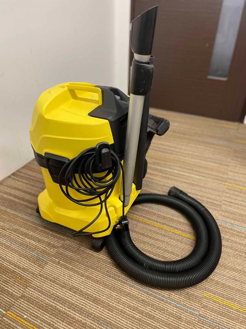 KARCHER WET AND DRY VACUUM CLEANER WD 4 V20/5/22, TV & Home Appliances