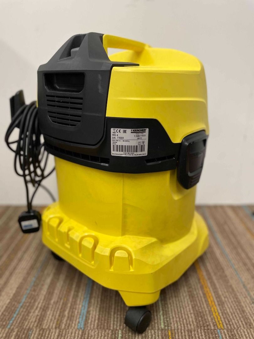 KARCHER WET AND DRY VACUUM CLEANER WD 4 V20/5/22, TV & Home Appliances