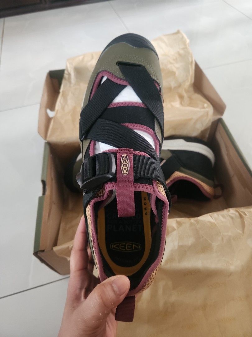 KEEN Men Zerraport Trail, Men's Fashion, Footwear, Sneakers on Carousell