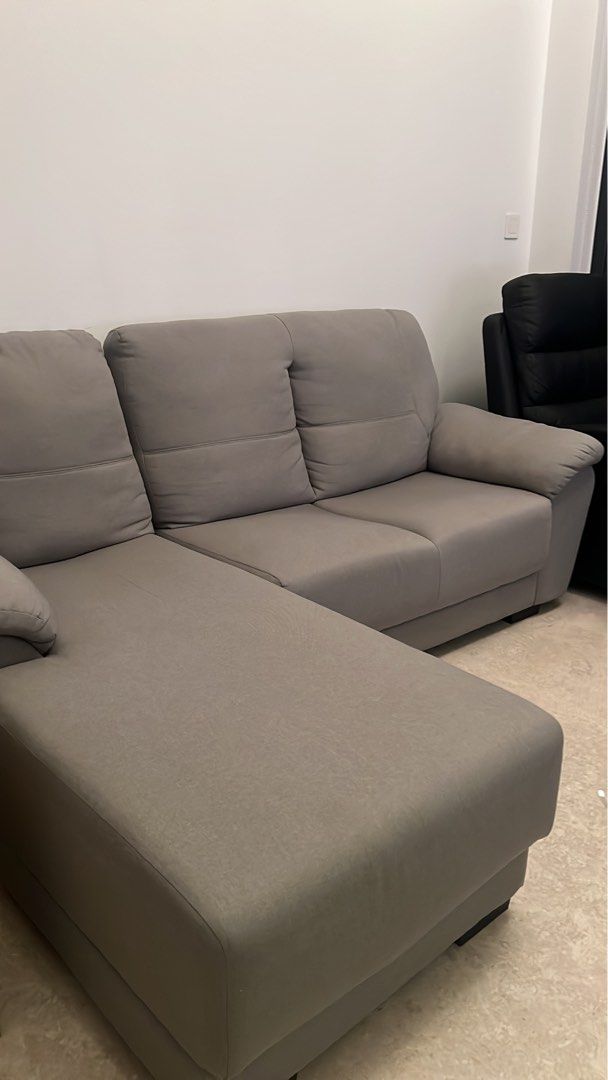 L shape outlet sofa used
