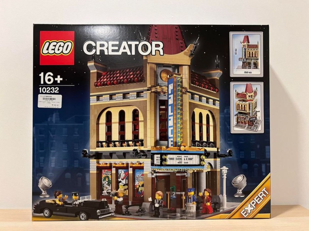 Lego creator movie theater shop