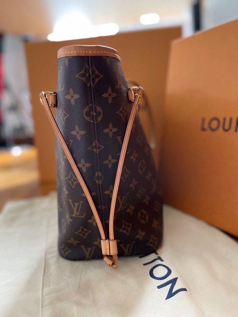 Louis Vuitton Pink & Yellow Gradient OnTheGo GM Bag, Luxury, Bags & Wallets  on Carousell