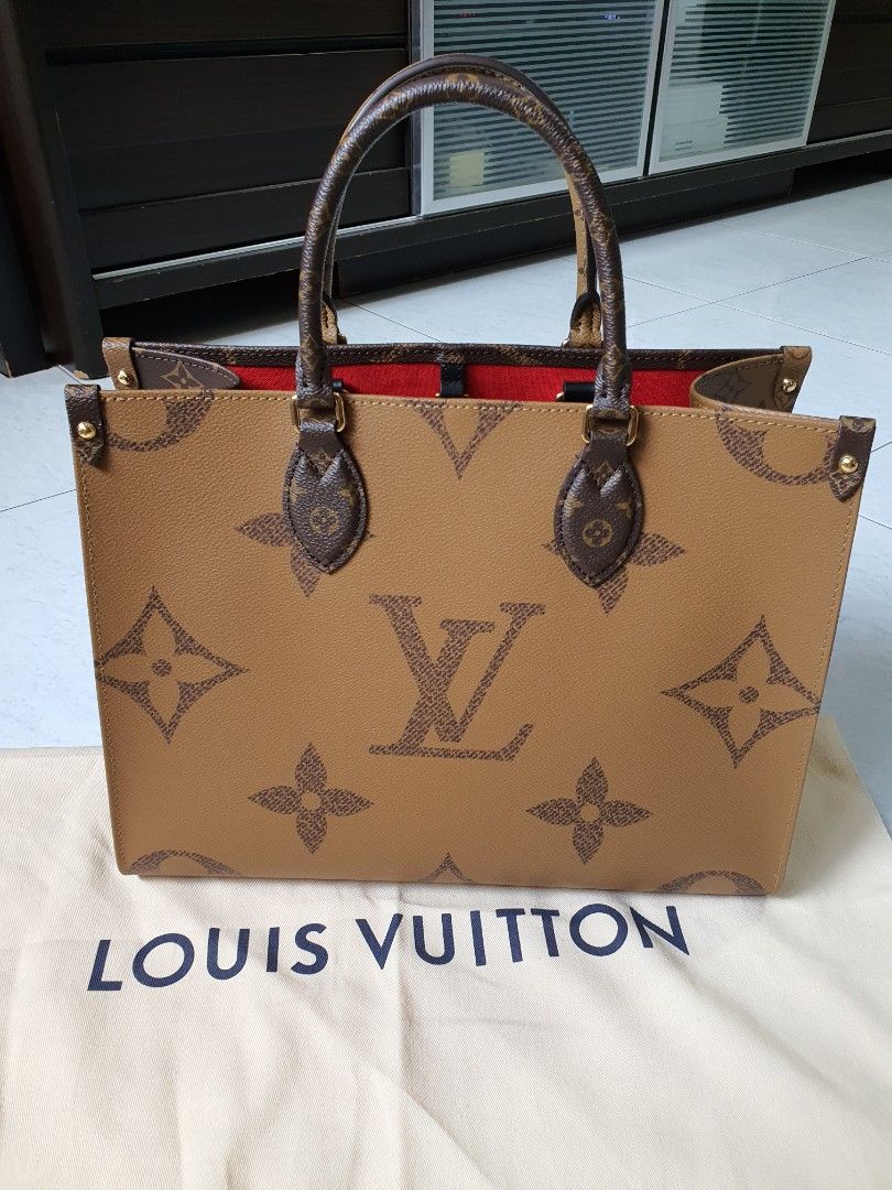LV on the go reverse size MM (small) Size 35 x 27 x 14 cm Complete
