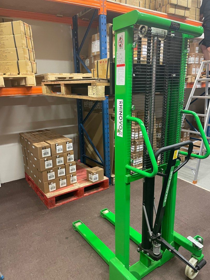 Manual stacker, Furniture & Home Living, Home Improvement