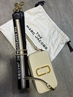 （分類：）位於 。 由 l.o.m 提交（商品編號 1216945487，圖片 1）。簡介： 。