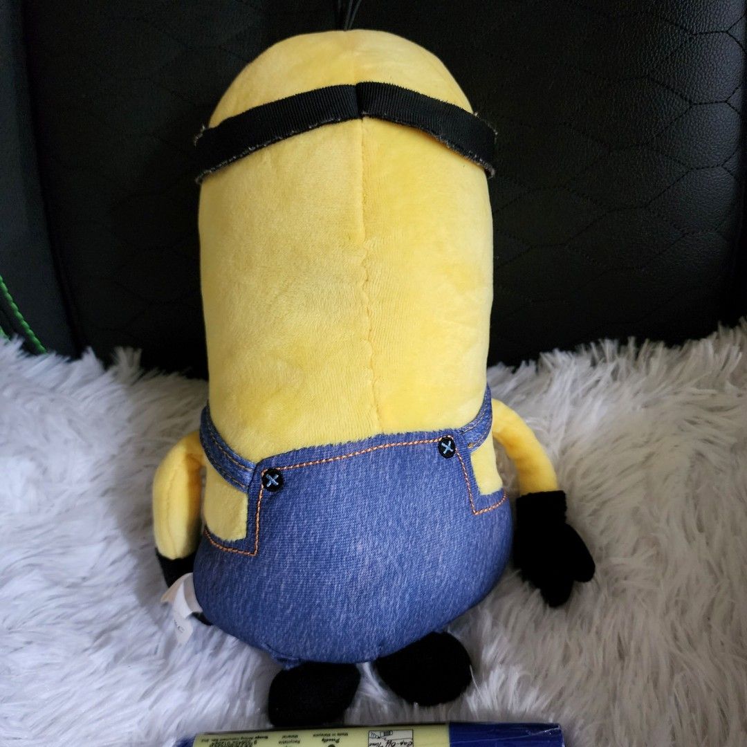 Minion Plush Toy (large), Hobbies & Toys, Toys & Games on Carousell