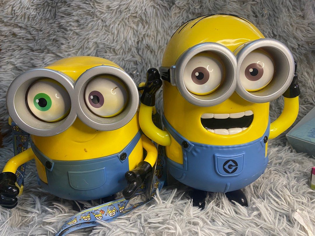 MINION POPCORN BUCKET SET UNIVERSAL STUDIOS, Hobbies & Toys, Toys