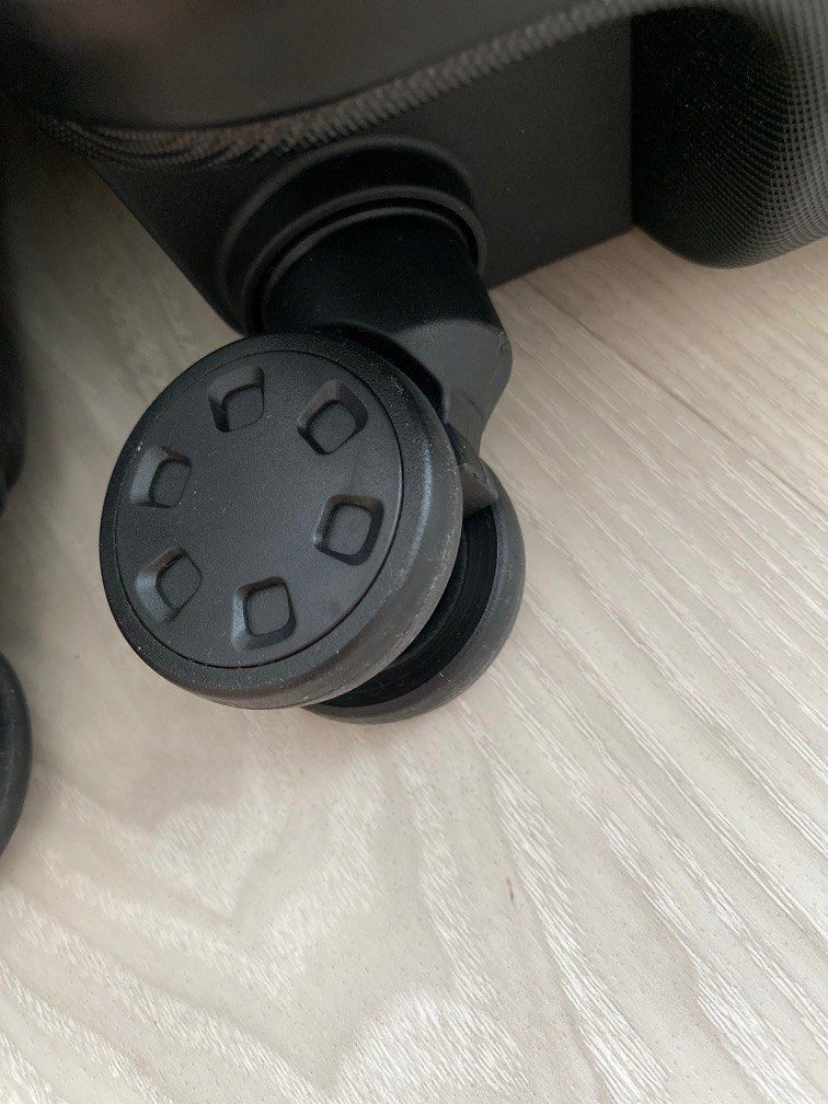 Muji carry on luggage / cabin size, Hobbies & Toys, Travel, Luggage on