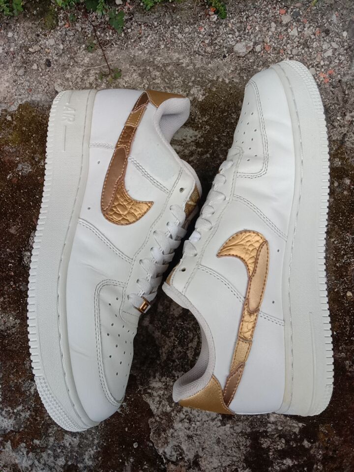 nike air force 1 low cr7 golden patchwork