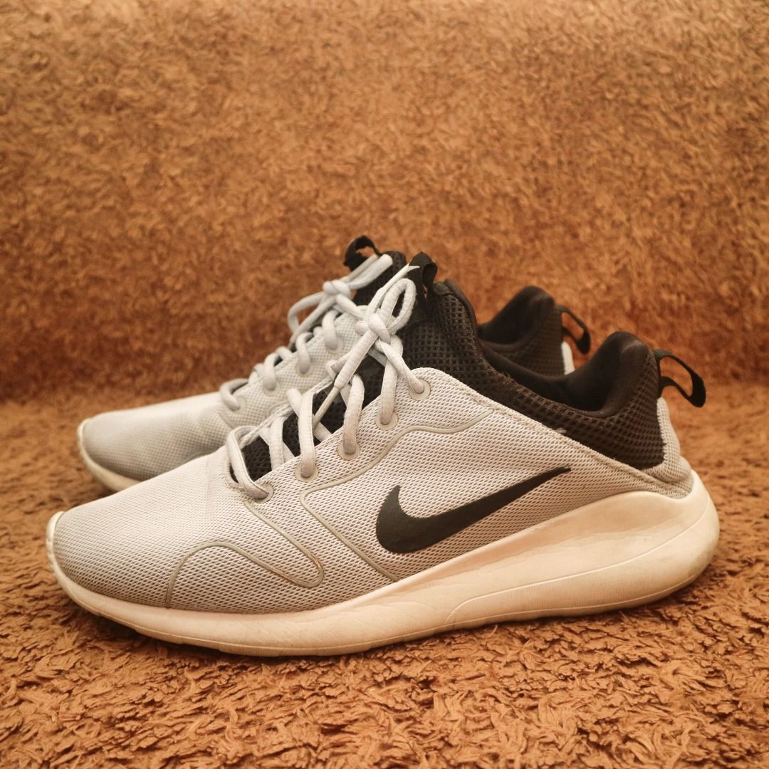 Nike kaishi 2.0 grey hotsell