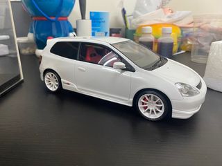 （分類：）位於 。 由 kenneths499 提交（商品編號 1217018676，圖片 1）。簡介： 。