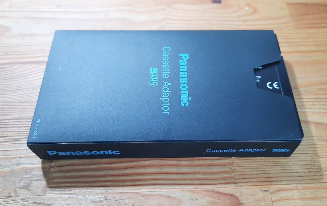 Panasonic SVHS Cassette Adapter, 家庭電器, 電視 & 其他娛樂, 電視組件及配件 Carousell