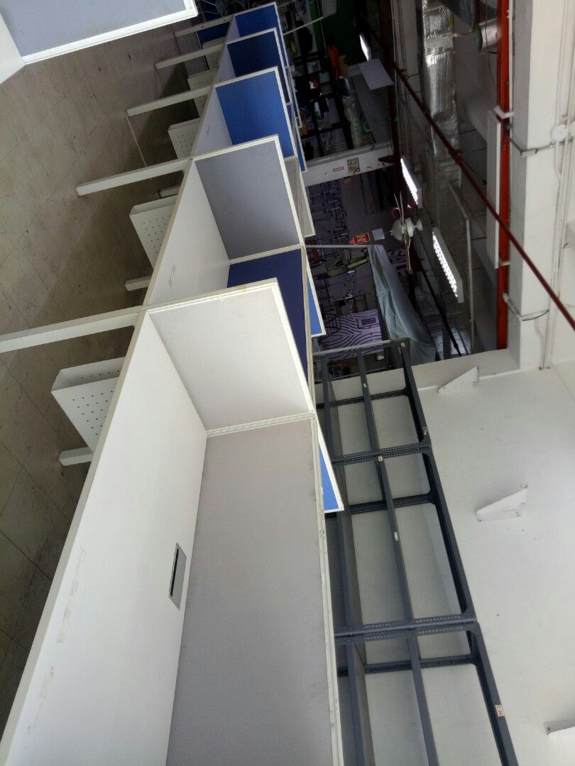 Partition Panel Set Back to Back 5Workstation 70*125*150CM (Category: Office Furniture & Fixtures) located in Mandaluyong City. Submitted by ayrinregahal (Listing ID 1216880771, Image 1). Description: for more details please contactbor DM me.