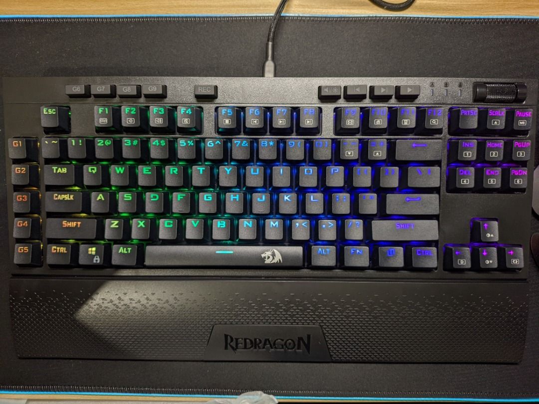 Redragon Broadsword K588 RGB Mechanical Keyboard Blue Switch TKL with ...