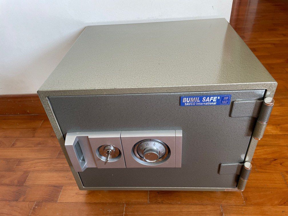 Safe Box ( Savco SD 102), Furniture & Home Living, Security & Locks ...
