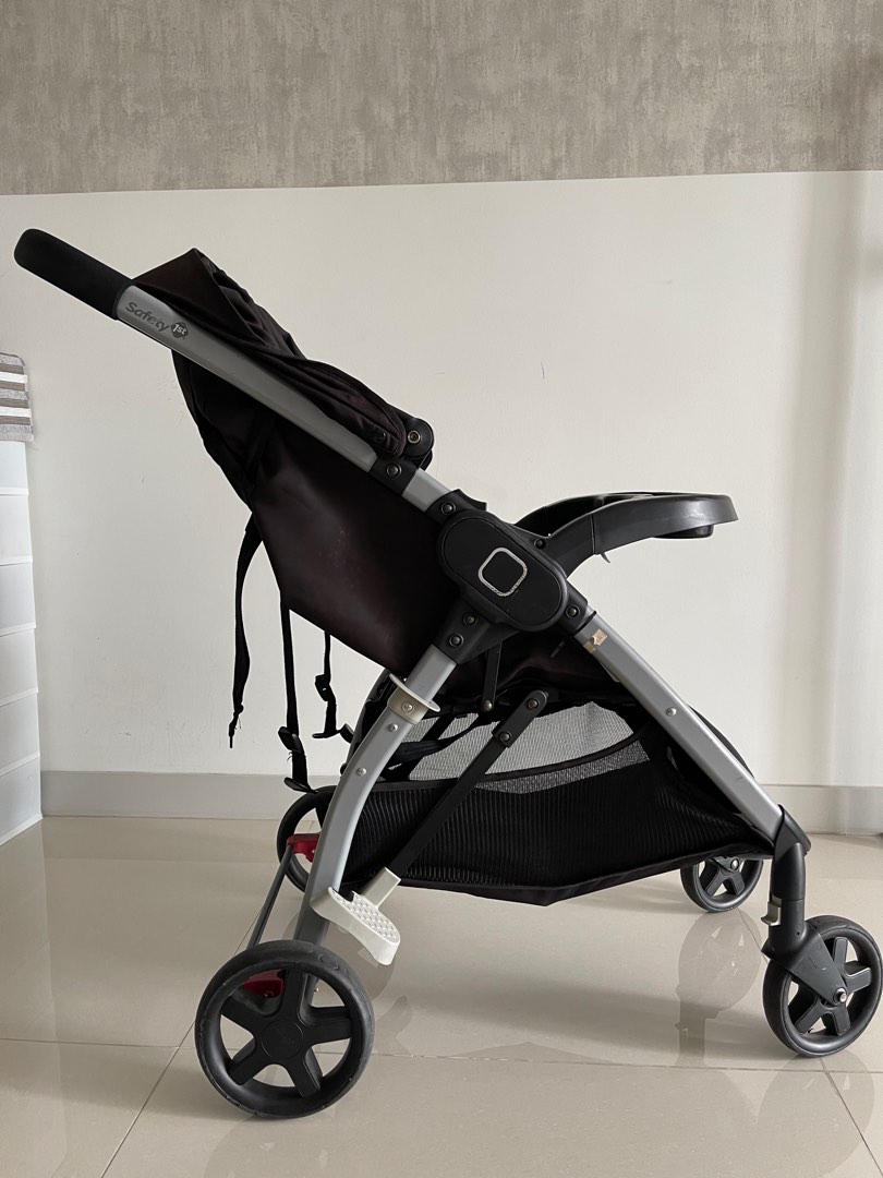 Step and store go 2 stroller