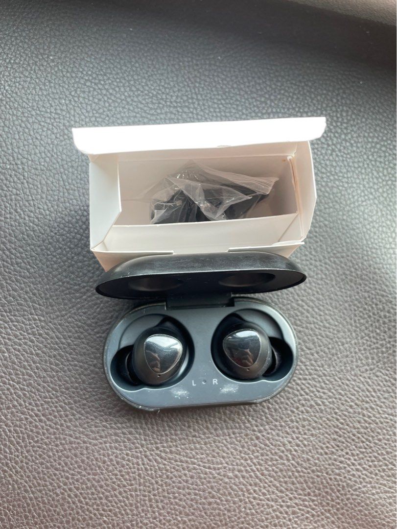 Samsung Galaxy Buds (Gen 1), Audio, Earphones on Carousell