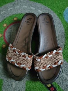 Sandal weedges size 40cm