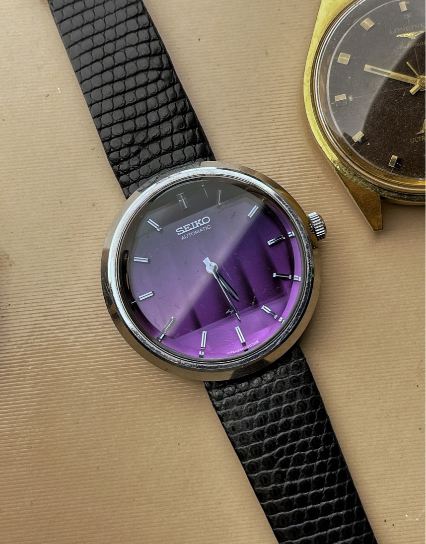 Seiko Chariot Manual Wind Disco Purple, Men's Fashion, Watches &  Accessories, Watches on Carousell
