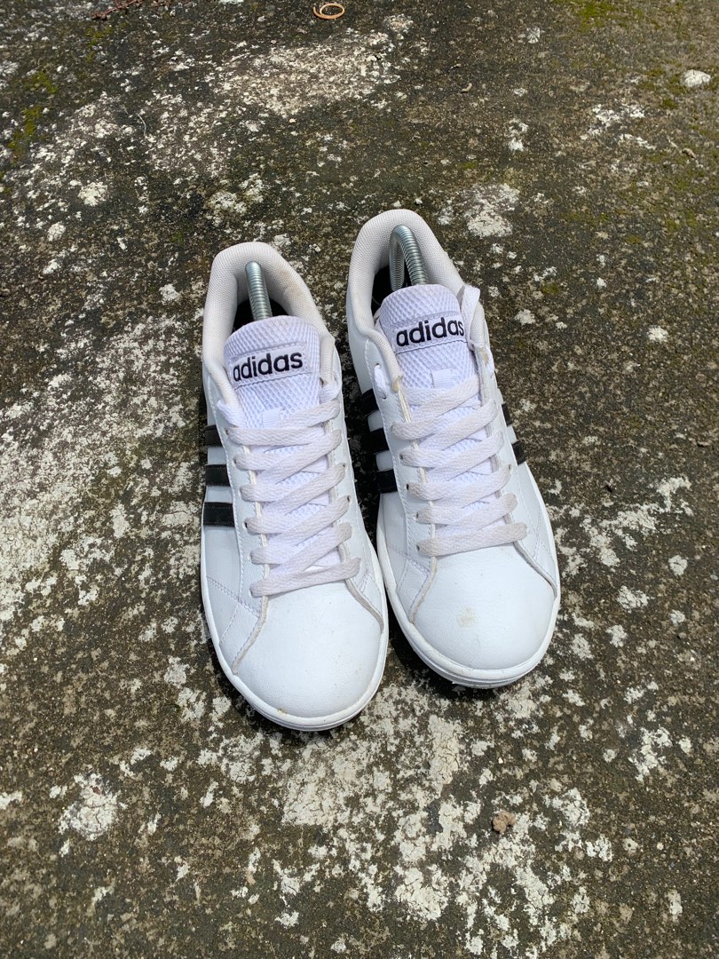 Sepatu adidas neo advantage discount