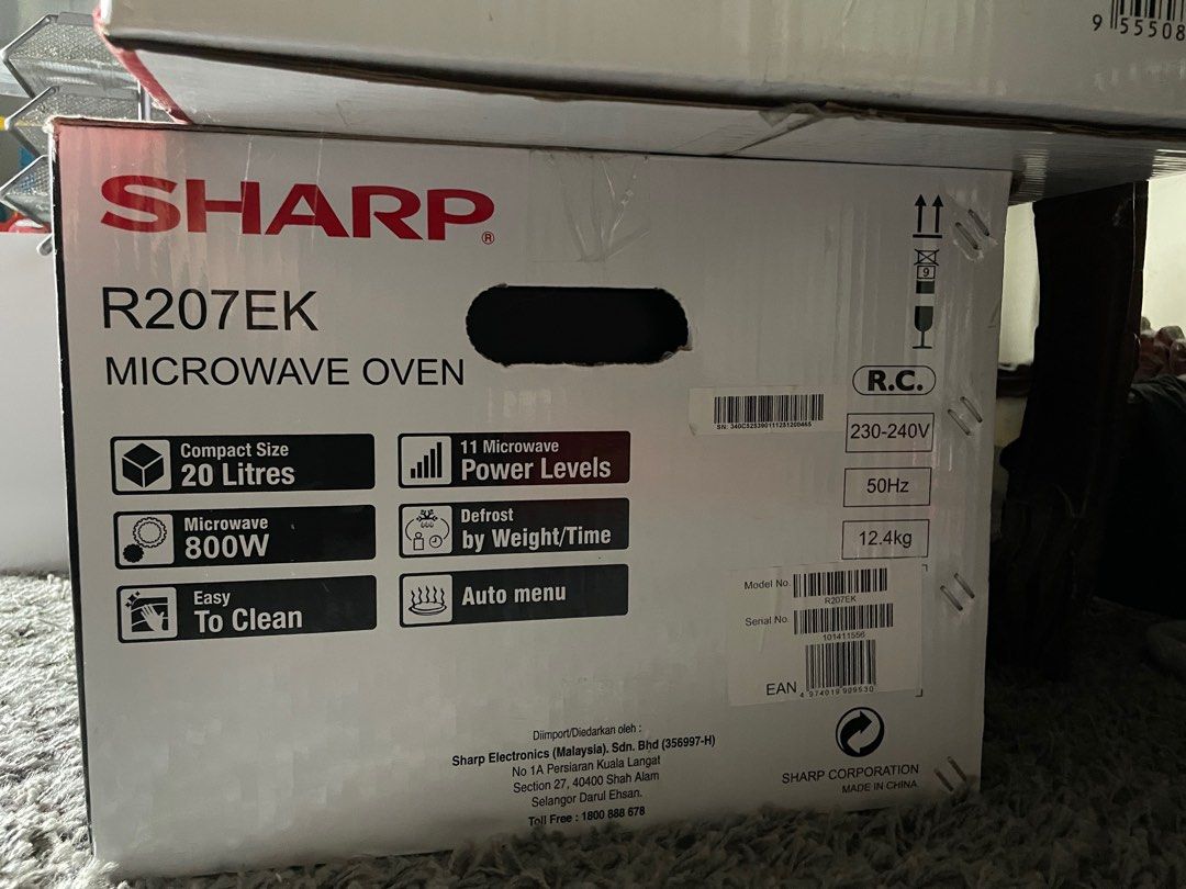 Sharp Microwave Oven R207EK, TV & Home Appliances, Kitchen Appliances