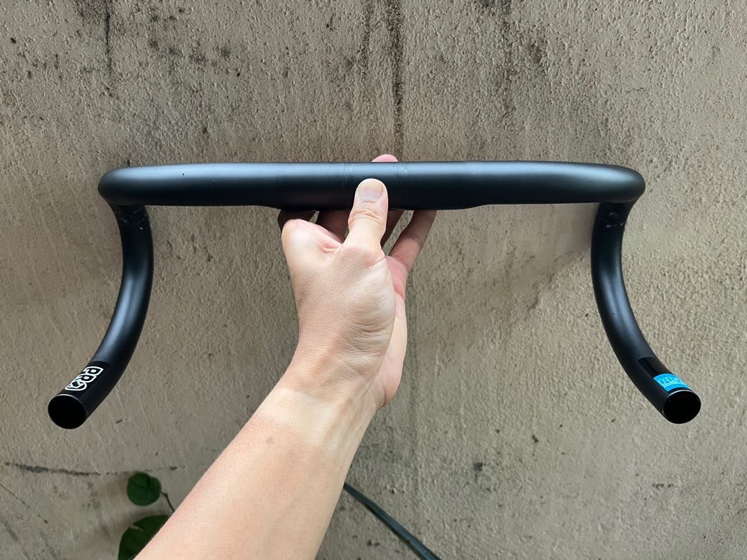 Shimano Pro Vibe Alloy Compact Handlebar Sports Equipment