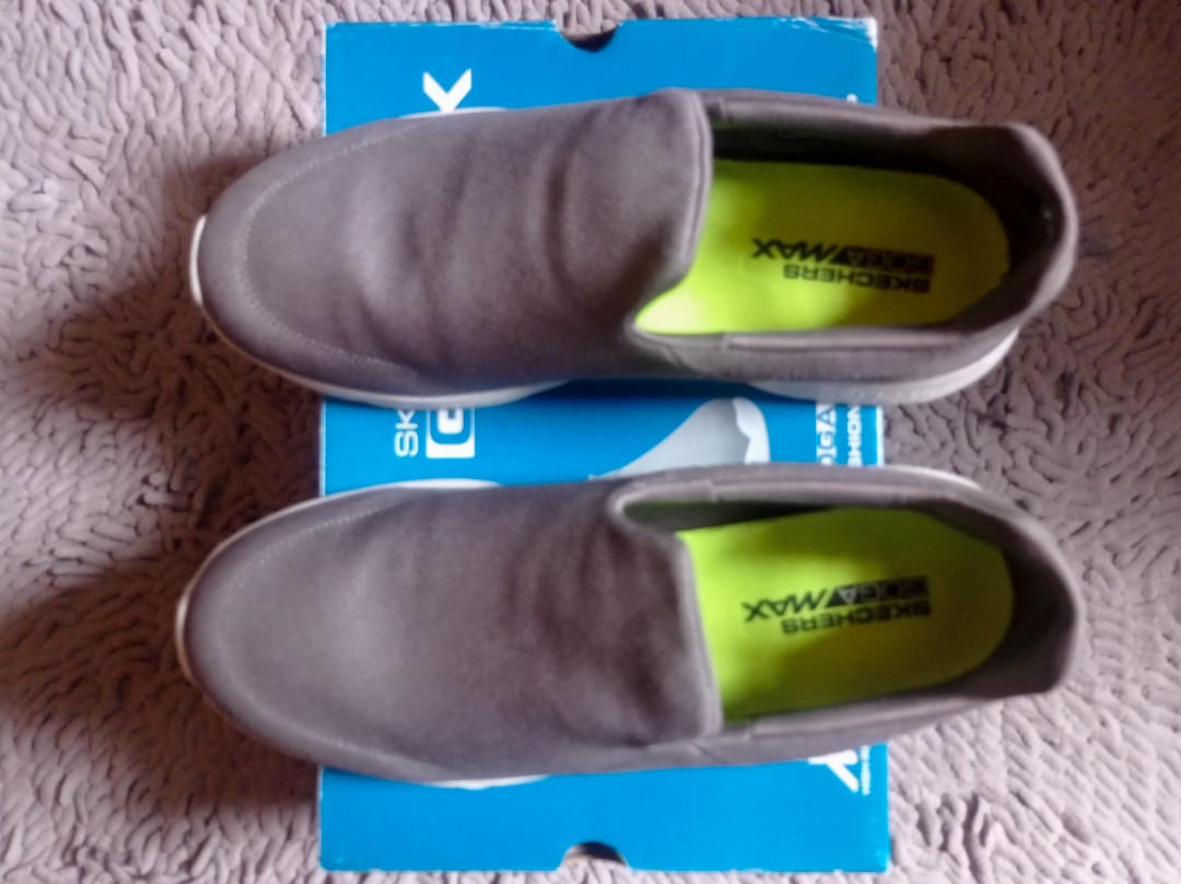 SKECHERS GO WALK 4 REMARKABLE (KHAKI), Men's Fashion, Footwear