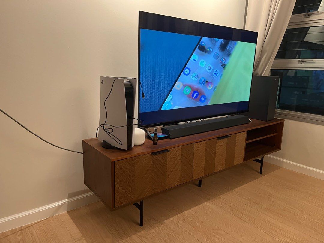 Veneer Wood TV Console with 2 drawers., Furniture & Home Living