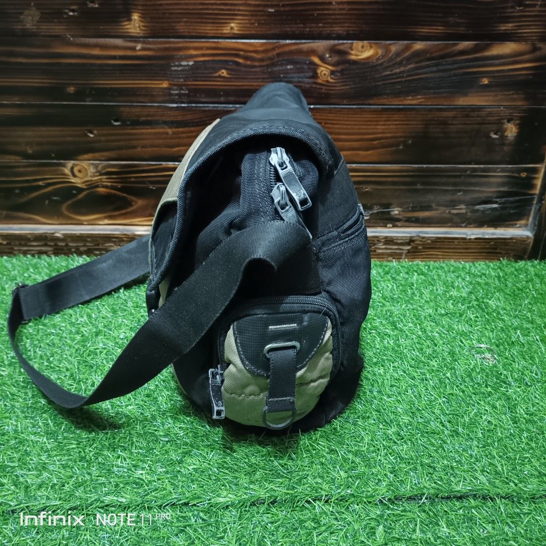 Jual tas selempang pria LV import tas slempang lv pria ada no seri bisa jd  Pouch bag waistbag pria lv