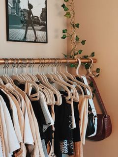 (Category: ) located in . Submitted by lovebunniess (Listing ID 1216901404, Image 1). Description: .