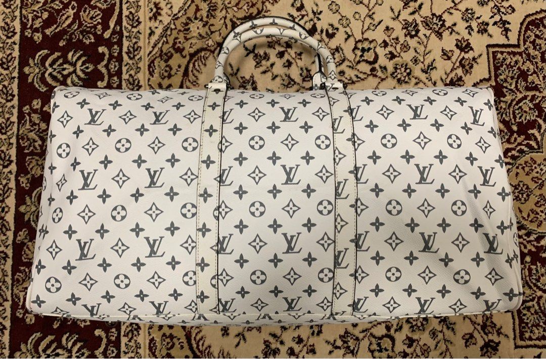 Travel Bag White Louis Vuitton, Luxury, Bags & Wallets on Carousell
