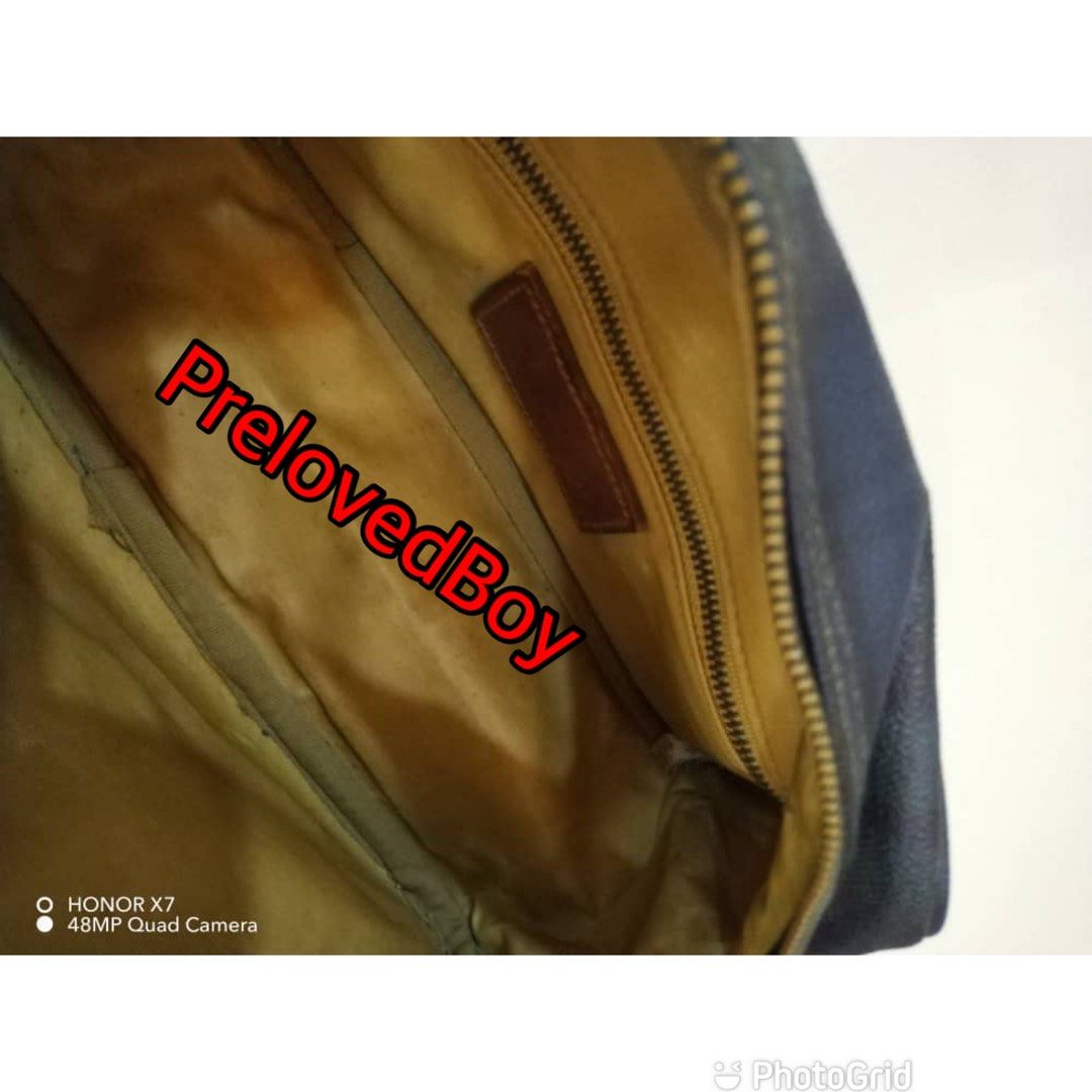 Travel Kit Polo Ralph Lauren, Men's Fashion, Bags, Belt bags, Clutches and  Pouches on Carousell