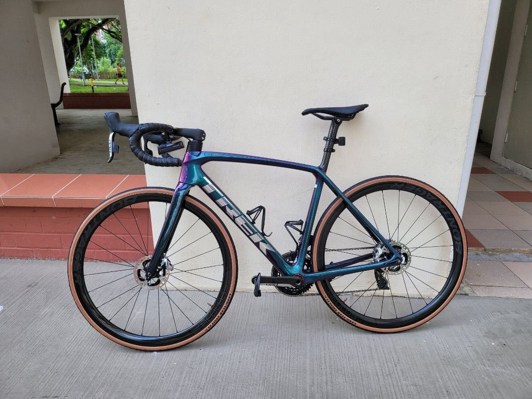 Trek emonda slr 54 frameset only Sports Equipment Bicycles Parts Bicycles on Carousell