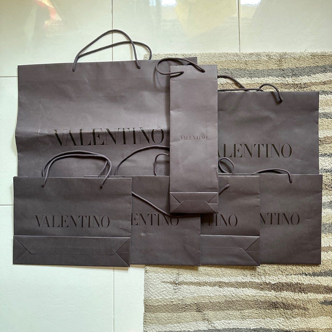 Valentino paper bag outlet