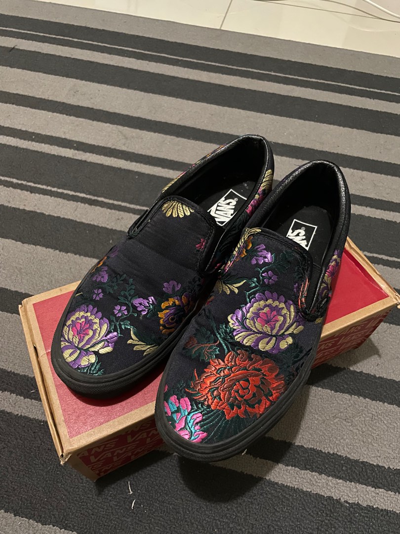 Vans satin shop slip on