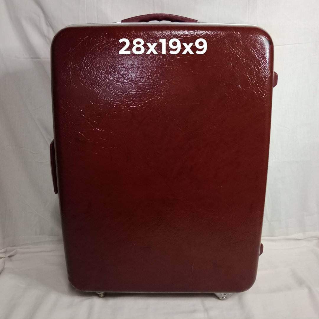 VINTAGE RED SAMSONITE LUGGAGE on Carousell