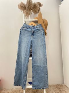 (Category: ) located in . Submitted by shopwithelly (Listing ID 1216942032, Image 1). Description: .