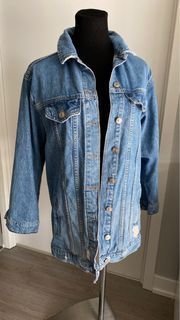 Women denim jacket