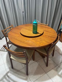 Rolling counter deals height table