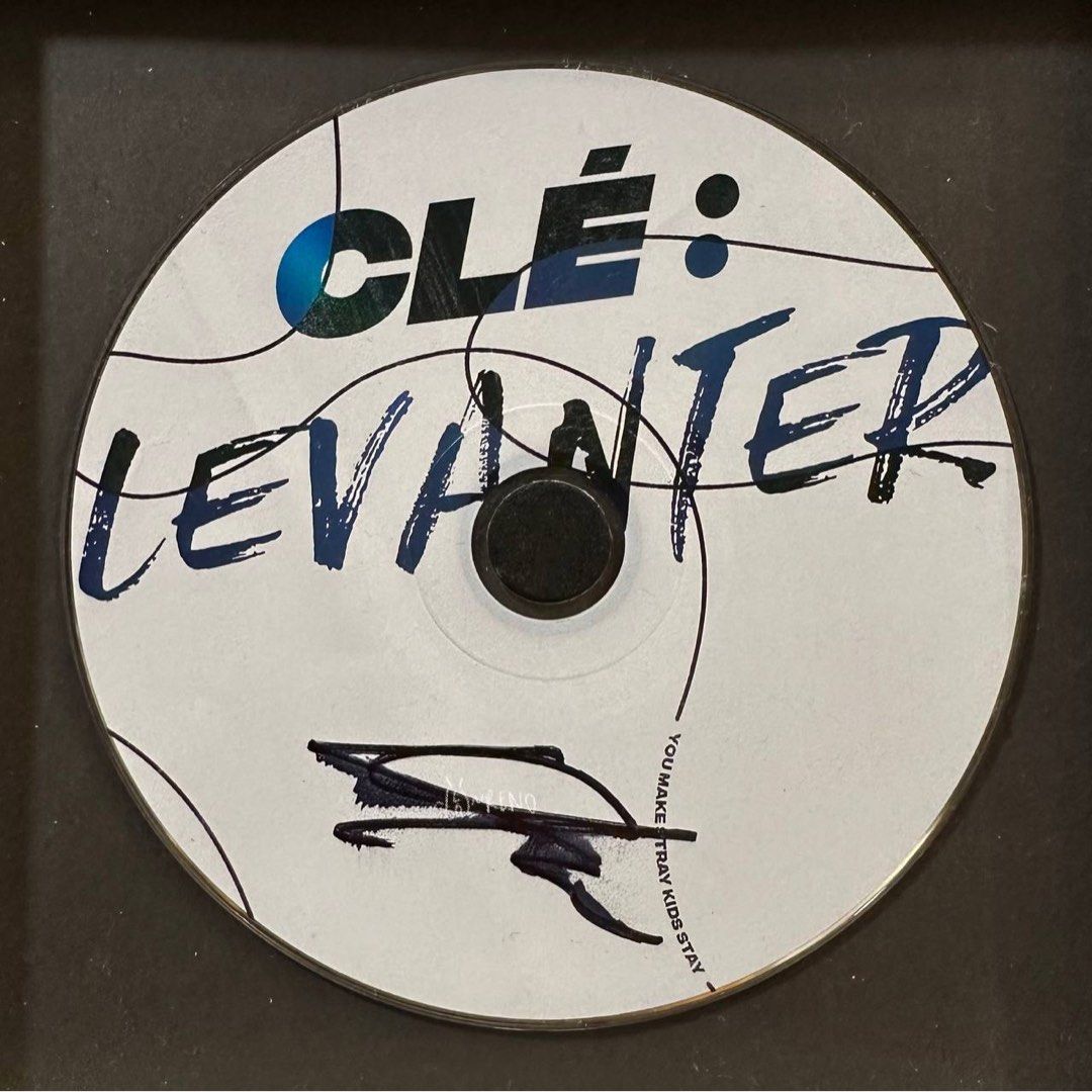 wts stray kids skz lee know signed levanter CD, Hobbies
